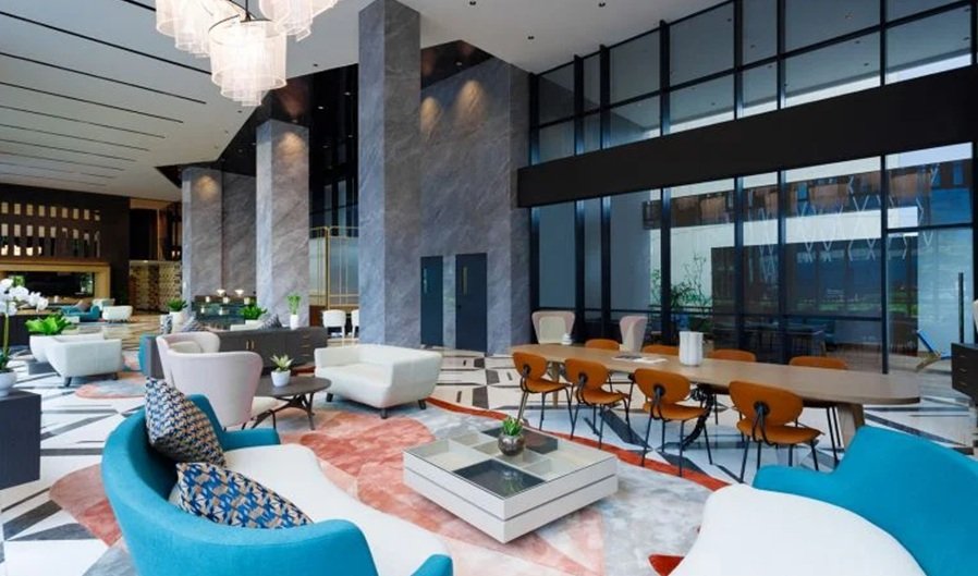 Kinclongnya Bisnis Hotel Summarecon