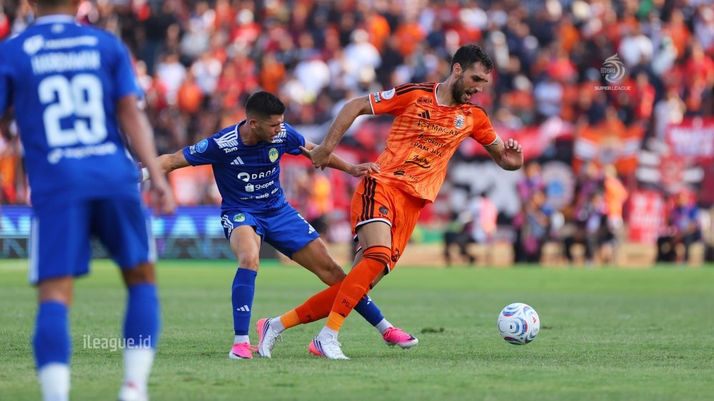 Menjaga Puncak Klasemen BRI Super League, Persija Vs Dewa United